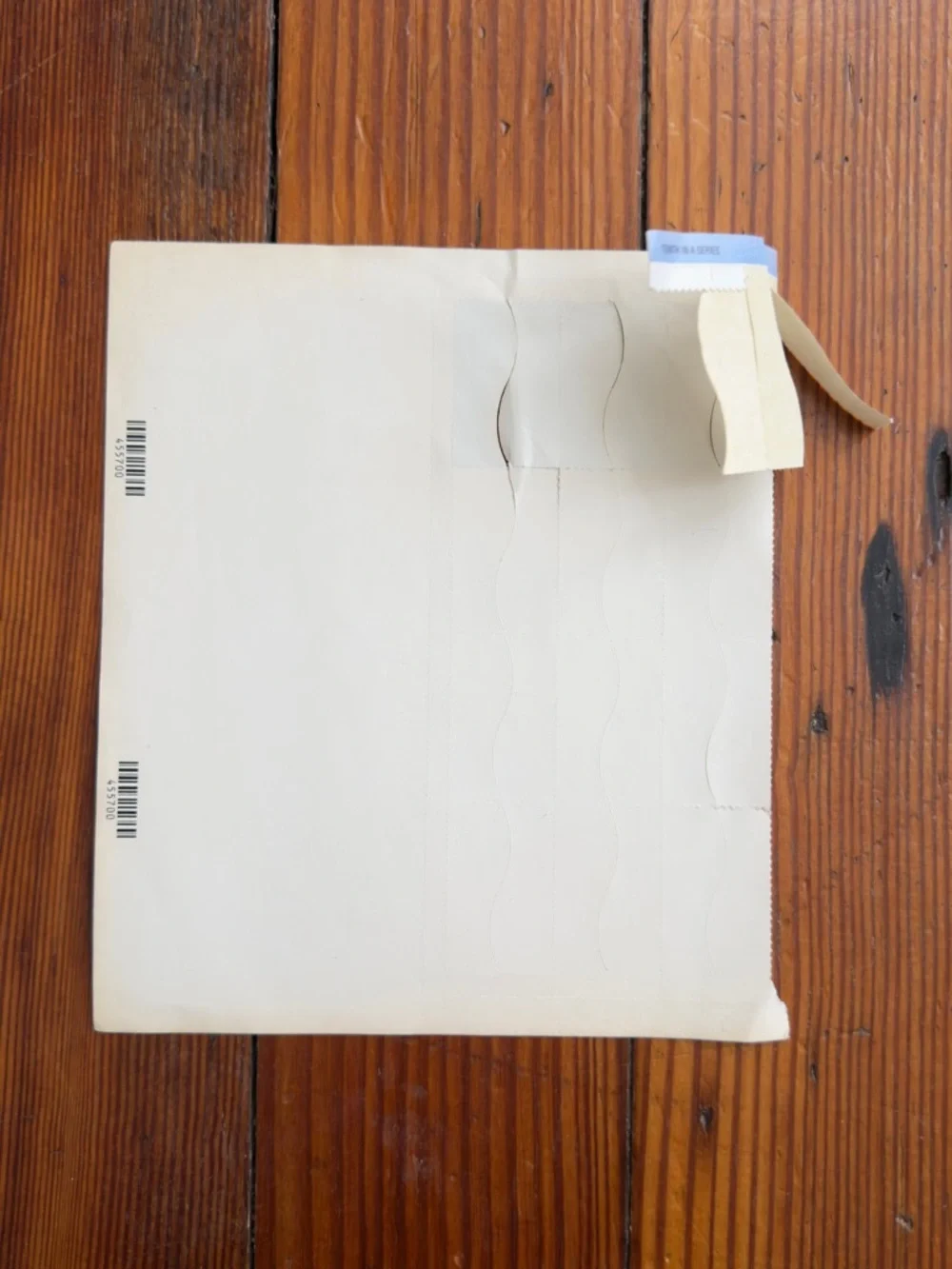 Vintage 90s 00s USPS unused 32, 33, & 37 cent stamp sheets (117 stamps)